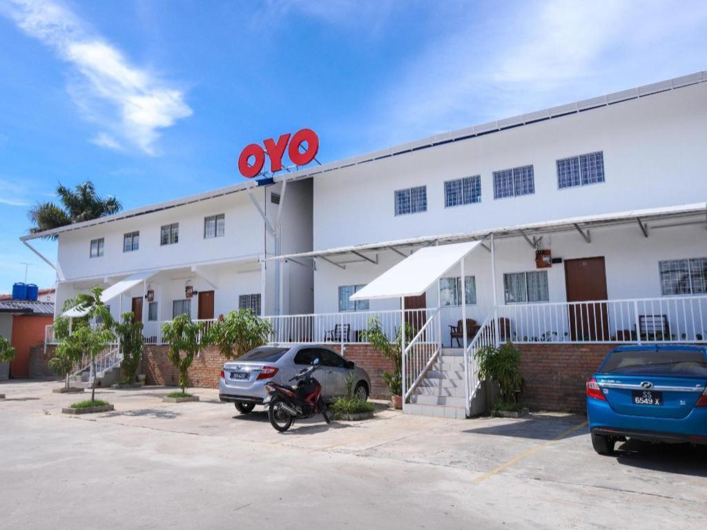 Oyo 44011 Weng Bee Guest House Kota Kinabalu Buitenkant foto