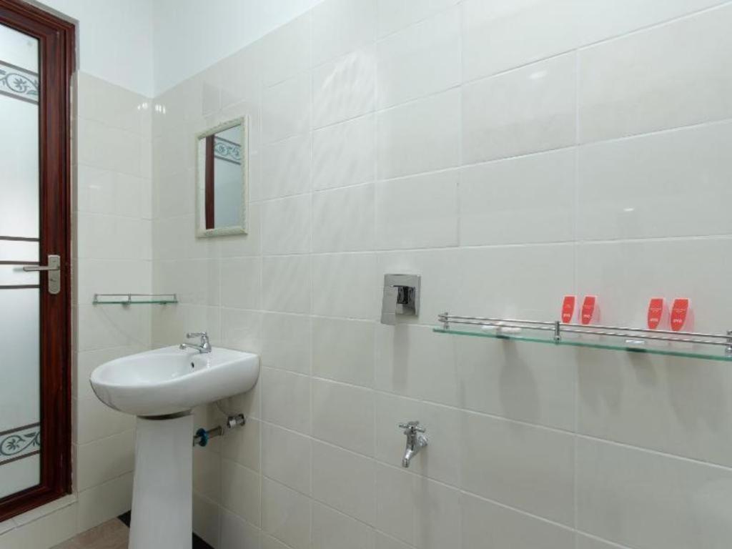 Oyo 44011 Weng Bee Guest House Kota Kinabalu Buitenkant foto