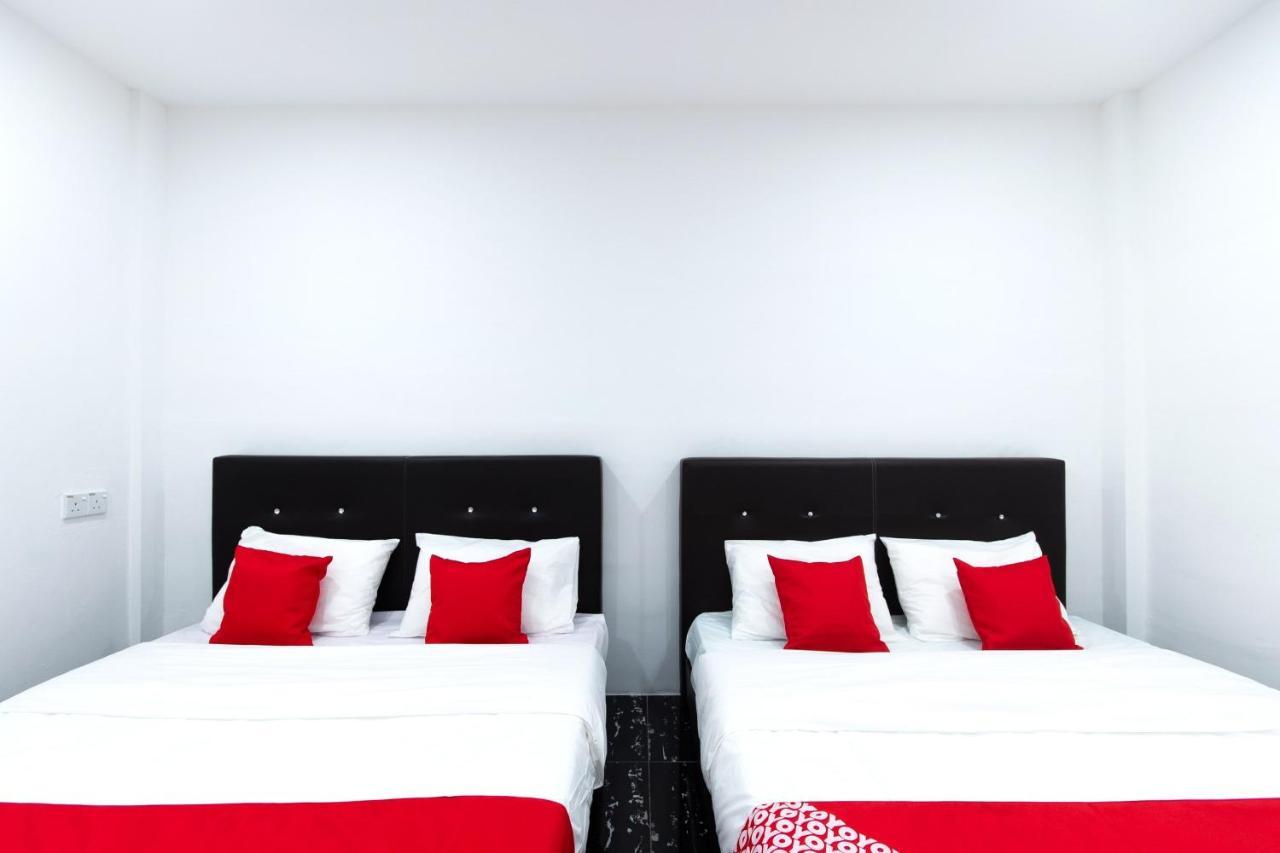 Oyo 44011 Weng Bee Guest House Kota Kinabalu Buitenkant foto